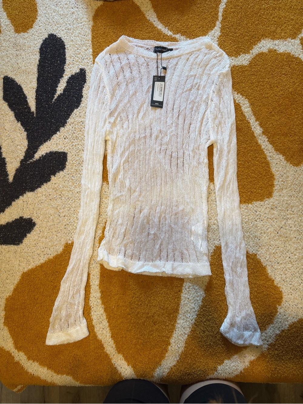 PrettyLittleThing White Sheer Knit Long-Sleeve Top